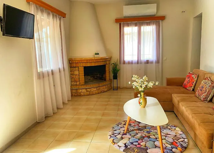 Vakantiehuis House With Sea And Mountain View